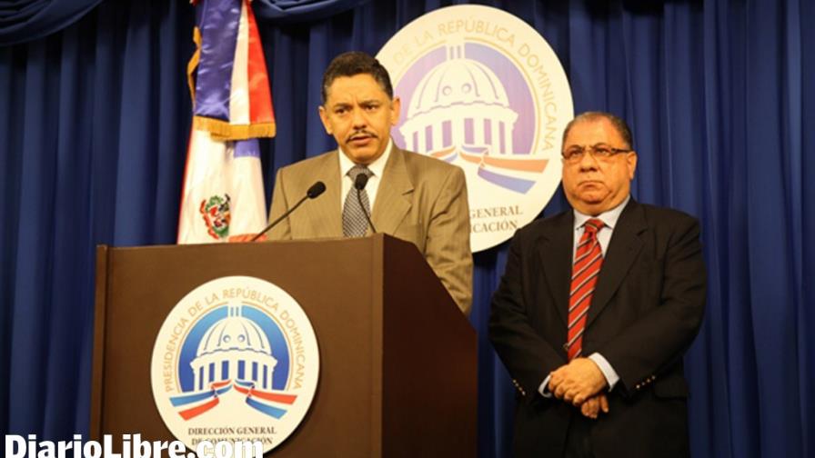 El Gobierno no permitirá ilegales; los haitianos deberán buscar pasaporte El Gobierno no permitirá ilegales; los haitianos deberán buscar pasaporte