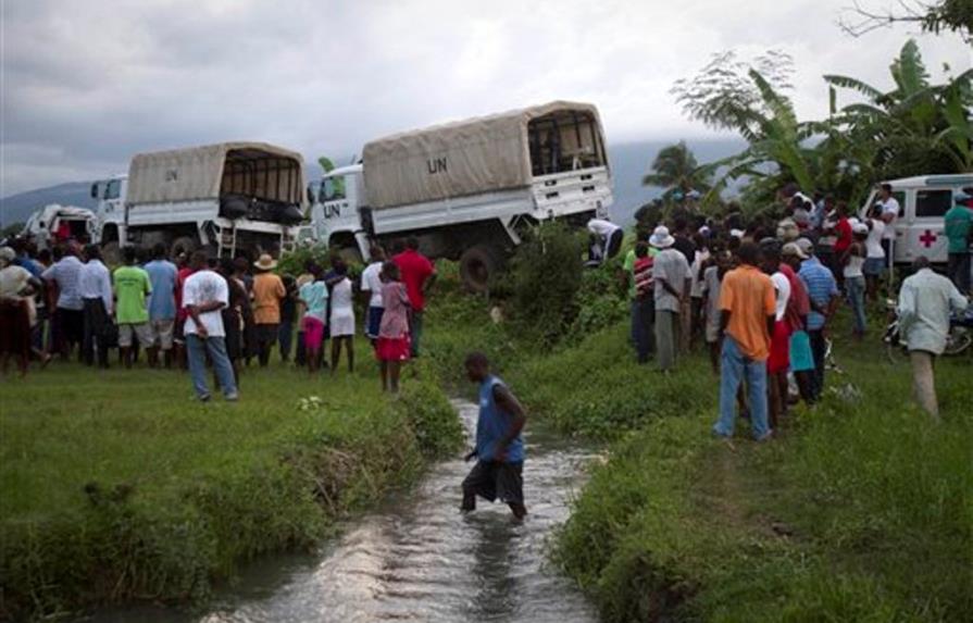 Cruz Roja denuncia dificultades de realojo de los damnificados por el seísmo de Haití
