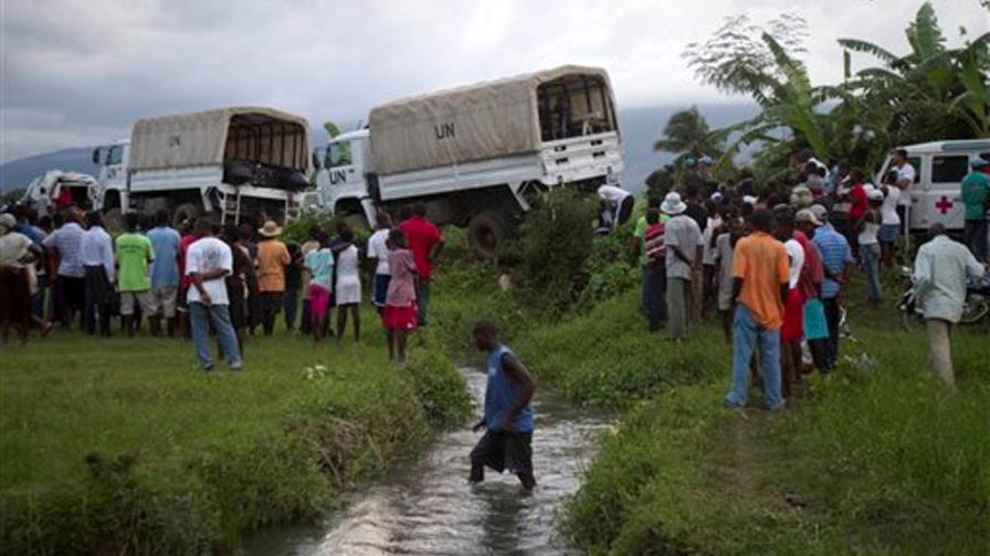 Cruz Roja denuncia dificultades de realojo de los damnificados por el seísmo de Haití