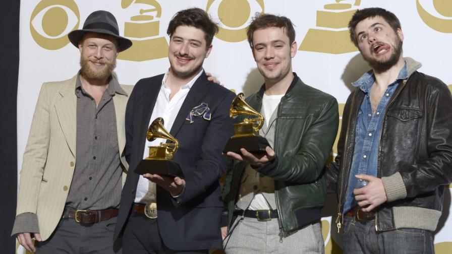 Babel es el disco del año en unos Grammy dominados por The Black Keys