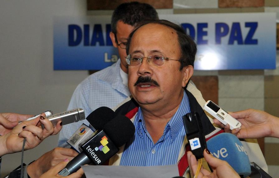 Las FARC, de luto por Chávez, plantean nuevas propuestas agrarias