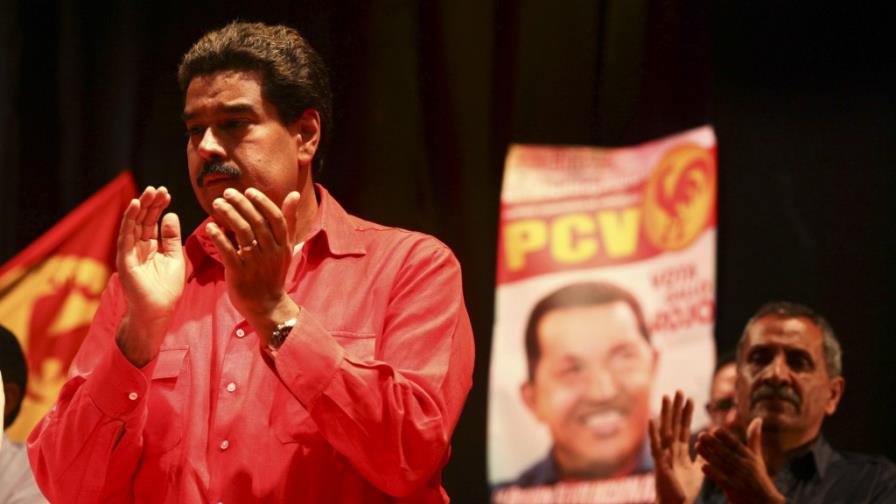 Venezuela se aboca a unas elecciones completamente dominadas por Chávez