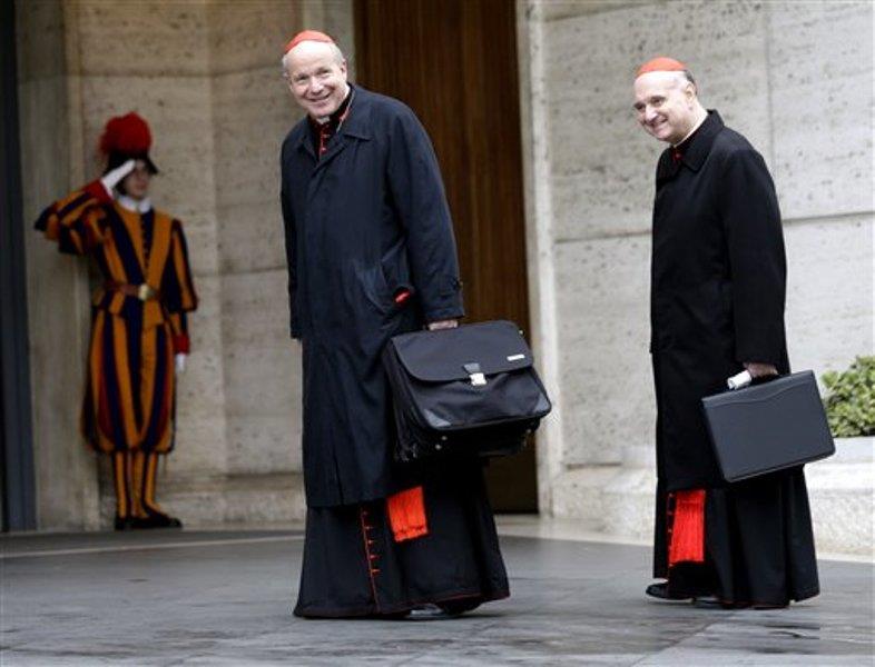Cardenales debaten perfil papal antes de cónclave