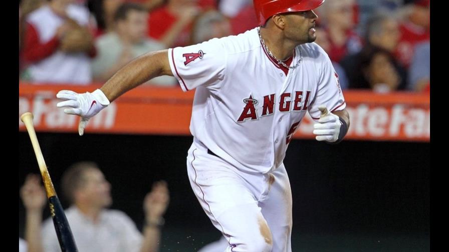 Pujols llegó anoche a mil extrabases en Grandes Ligas
