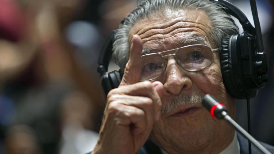 Ríos Montt, condenado a 80 años por genocidio