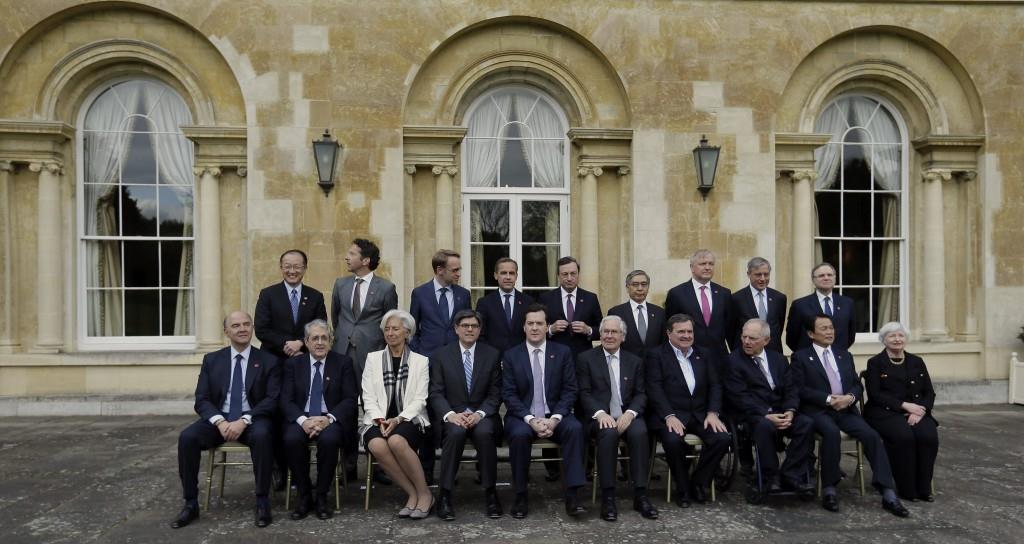 Ministros de Economía del G7 se reúnen por segundo día en encuentro informal