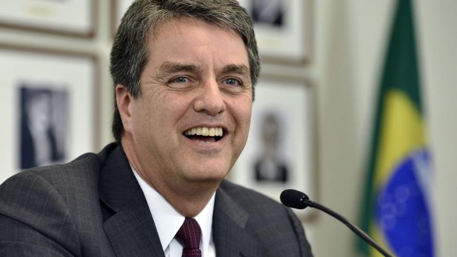 Eligen a brasileño Roberto Azevedo como nuevo director general de la OMC Eligen a brasileño Roberto Azevedo como nuevo director general de la OMC