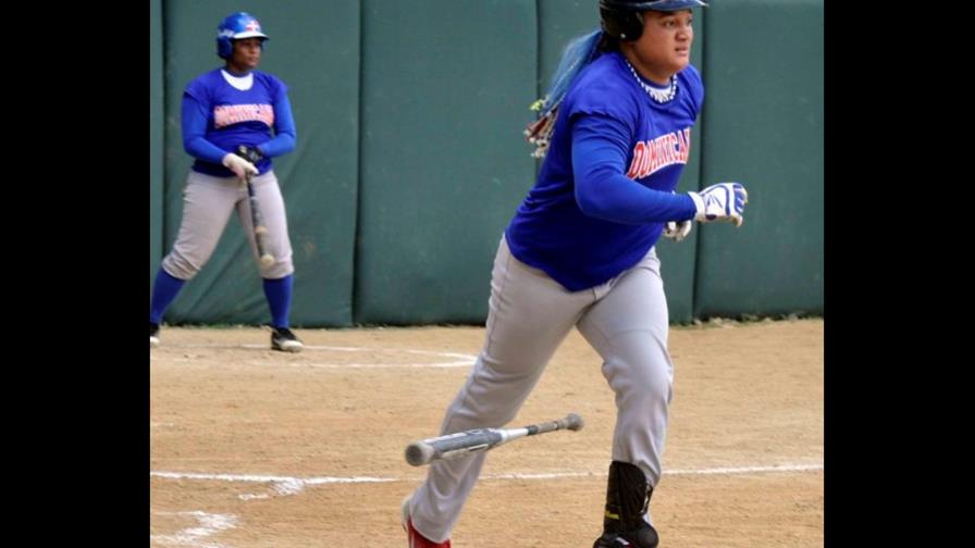 Dominicana vence a Guatemala en softbol femenino Dominicana vence a Guatemala en softbol femenino
