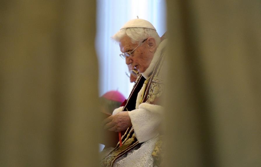 Papado de Benedicto XVI, empañado por escándalo