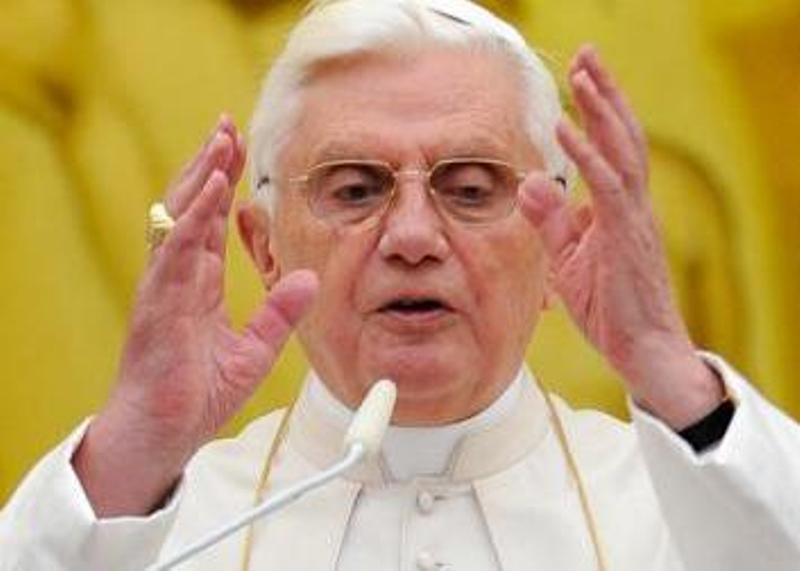 Víctimas de violaciones de sacerdotes celebran renuncia del Papa