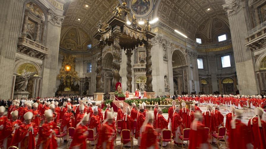 Cardenales del cónclave según su continente
