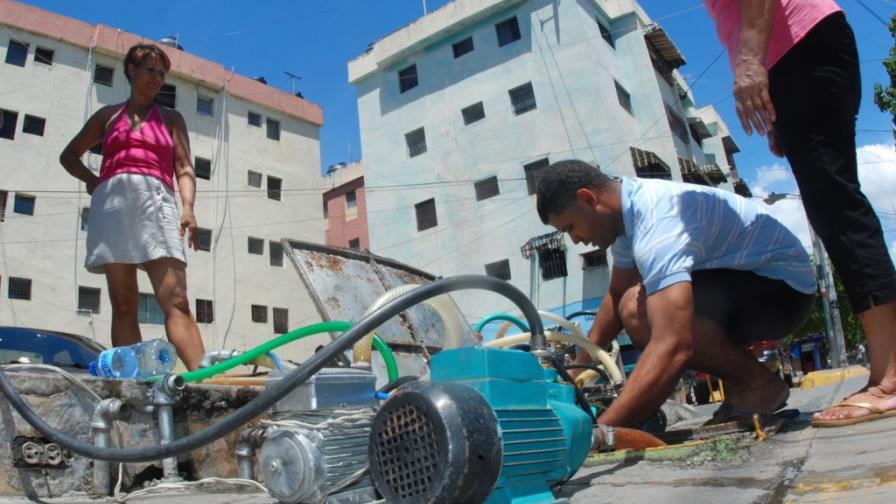 La felicidad de lo poco La felicidad de lo poco