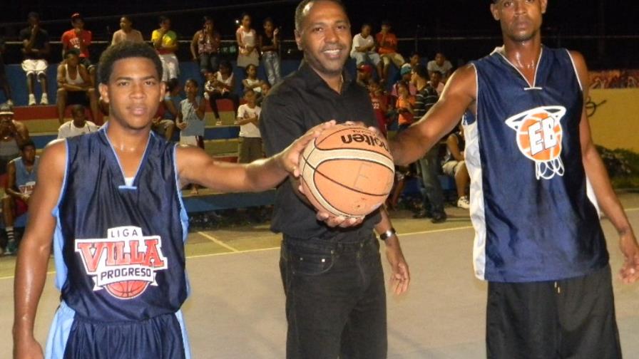 El Padre Castellanos campeón baloncesto Puerto Plata