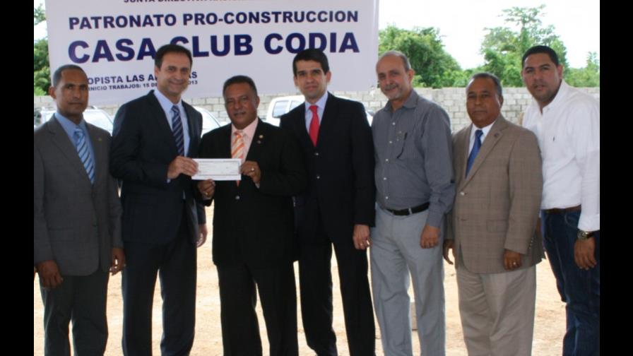 Odebrecht dona un millón de pesos para construcción casa club del Codia