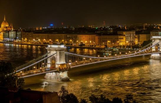 Un paseo por la historia de Budapest a través de sus puentes