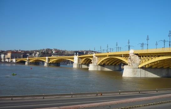 Un paseo por la historia de Budapest a través de sus puentes