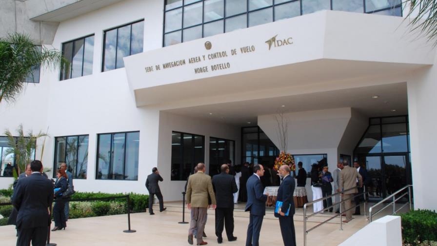 El IDAC reporta que hay 21 aviones abandonados