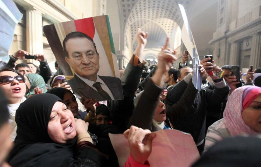 La corte egipcia ordena repetir el juicio a Mubarak por muerte de manifestantes