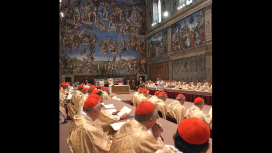 Obispos y sacerdotes abogan por un Papa capaz de dialogar