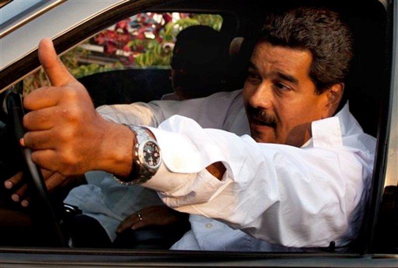 Se reduce la ventaja de Maduro en las encuestas