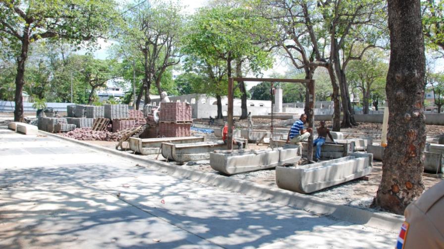 Se dificulta concluir el Parque Eugenio María de Hostos