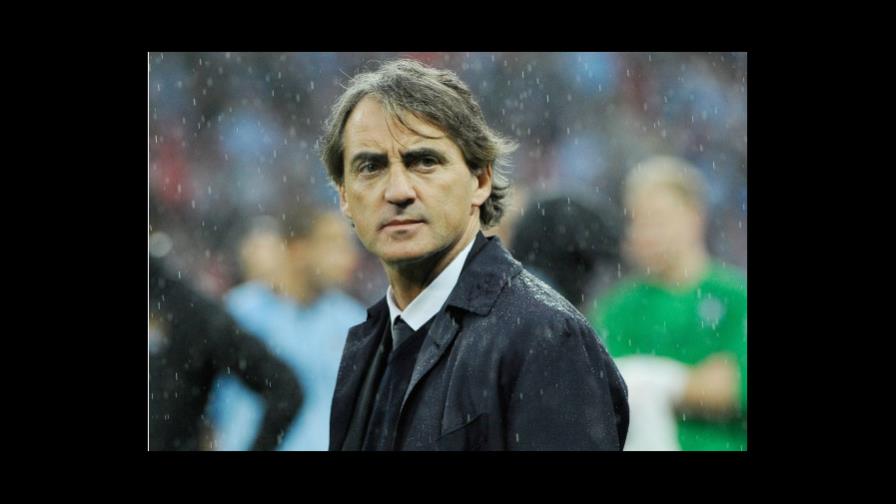 Mancini, destituido como entrenador del Manchester City Mancini, destituido como entrenador del Manchester City