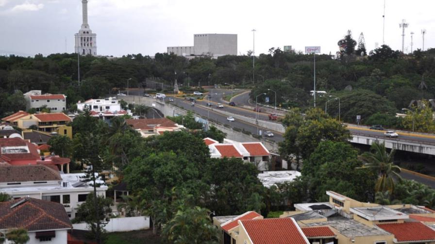 Thirty percent of homes in Santiago have been victimized by robberies