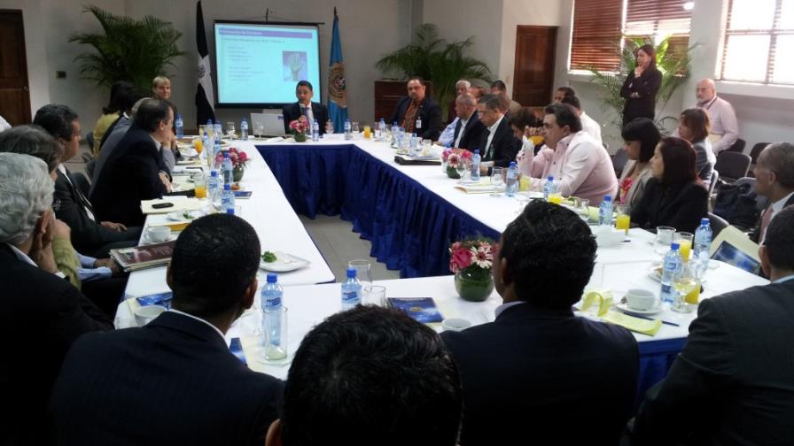 Migración impide entrar al país 50 personas con perfiles de depredadores sexuales Migración impide entrar al país 50 personas con perfiles de depredadores sexuales