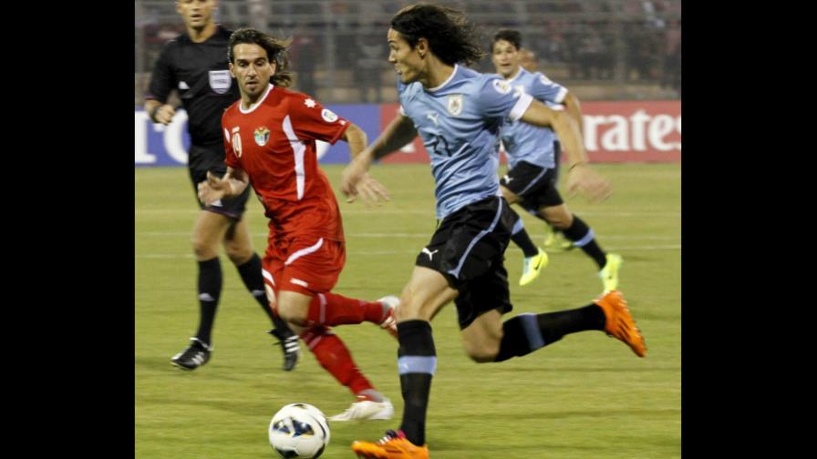 Uruguay derrota a Jordania y se acerca a clasificación para el Mundial de Fútbol 2014