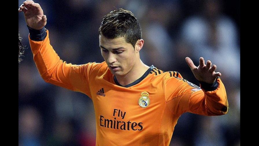 Cristiano Ronaldo, elegido mejor jugador del mundo por la revista World Soccer Cristiano Ronaldo, elegido mejor jugador del mundo por la revista World Soccer