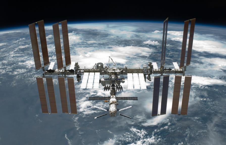 La NASA reporta un problema en la Estación Espacial pero sin peligro para los astronautas