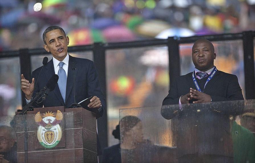 El falso intérprete del funeral de Mandela fue acusado de asesinato en 2003