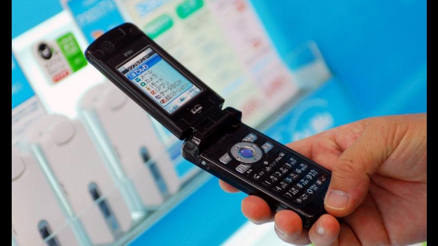 Ventas mundiales de celulares caen en 2012