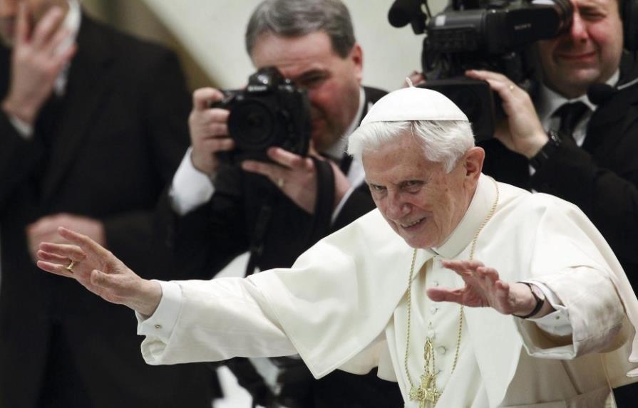 Benedicto XVI permanecerá oculto para el mundo cuando deje de ser papa