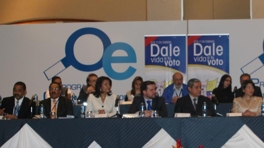 Jueces del TSE serán observadores de las elecciones presidenciales de Ecuador