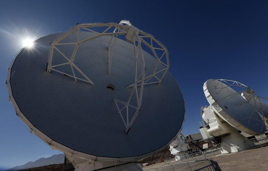 Inauguran en Chile ALMA, un colosal observatorio para desentrañar el universo
