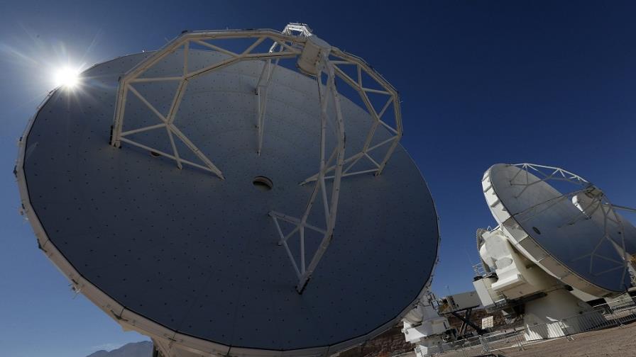Inauguran en Chile ALMA, un colosal observatorio para desentrañar el universo