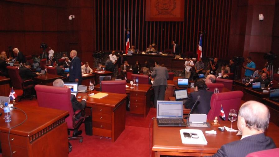 Ejecutivo pide modificar la Ley de Deuda Pública Ejecutivo pide modificar la Ley de Deuda Pública