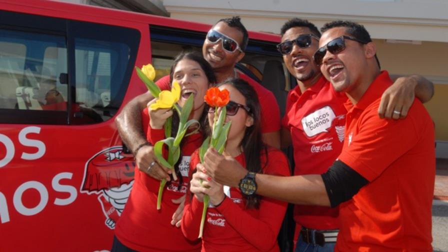 Escuadrón de locos buenos contagia de felicidad