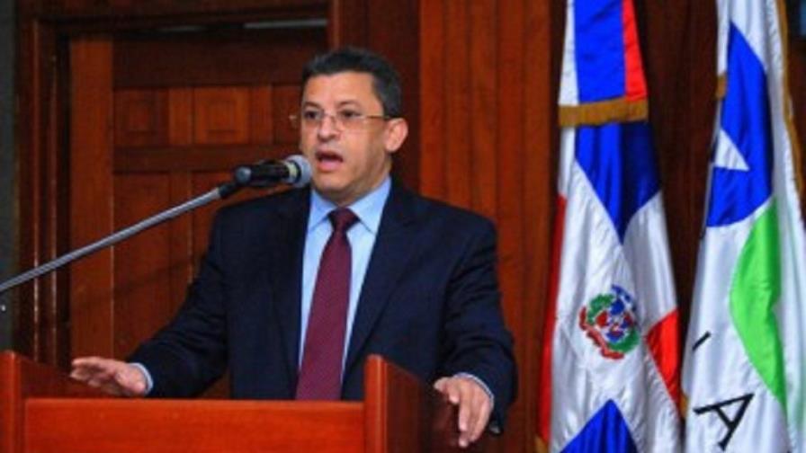 Aduanas no ejecutará el contrato de rayos X, según director