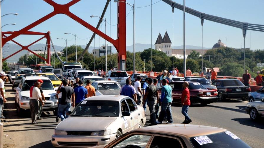 Anuncian cierre de calle Boy Scout de Santiago Anuncian cierre de calle Boy Scout de Santiago