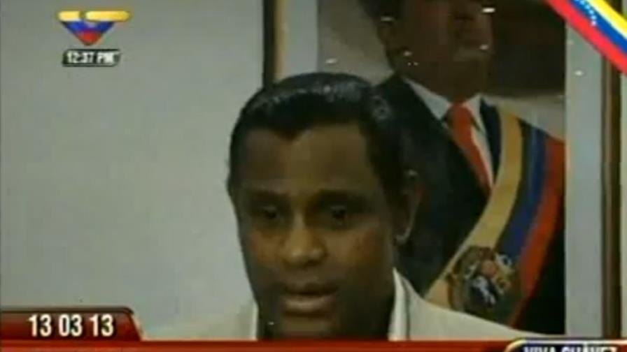 Sammy Sosa asiste al velatorio de Chávez en Caracas Sammy Sosa asiste al velatorio de Chávez en Caracas