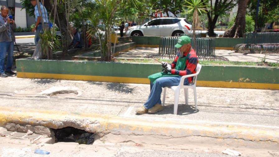Piden rehabilitación del Parque de Villa Juana