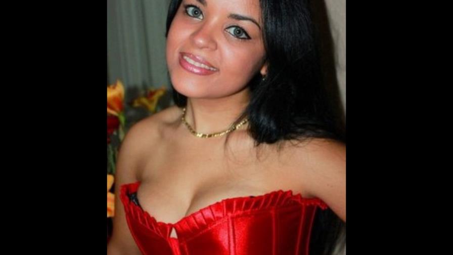 Mujer muere tras una cirugía de aumento de nalgas en Miami Mujer muere tras una cirugía de aumento de nalgas en Miami