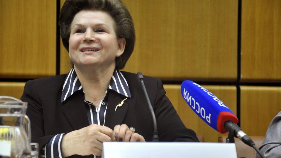 Putin condecora a Valentina Tereshkova, la primera cosmonauta de la historia