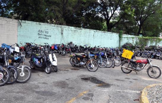 PN recupera 88 vehículos y 172 motocicletas reportadas como robadas