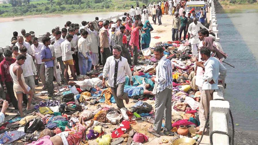 Estampida humana deja unos 89 muertos en India