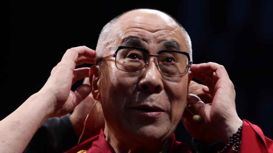 El dalái lama desea conocer al Papa Francisco