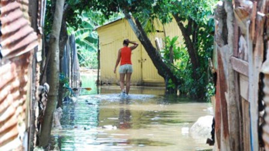 COE emite alerta verde para nueve provincias por lluvias