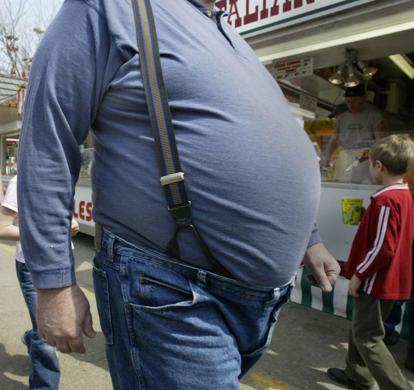 Recomiendan a médicos ponerse duros con obesidad